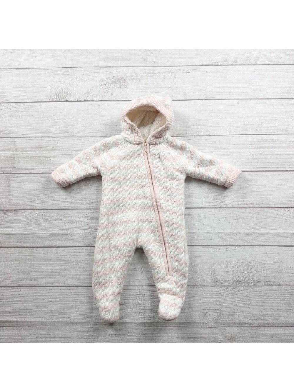 Angel Dear Hooded Fleece Lined Baby Bunting Pink White Chevron 0-3 Months
